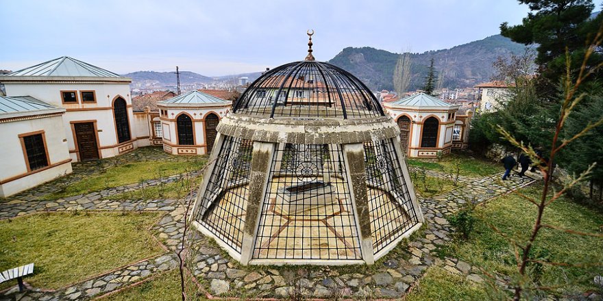 İskilipli Atıf Hoca şehadetinin yıl dönümünde hayırla anılıyor