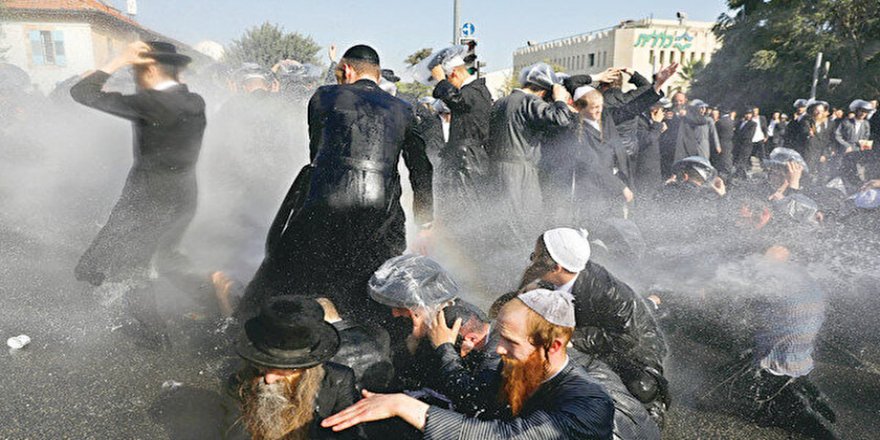 İsrailliler birbirini de sevmiyor