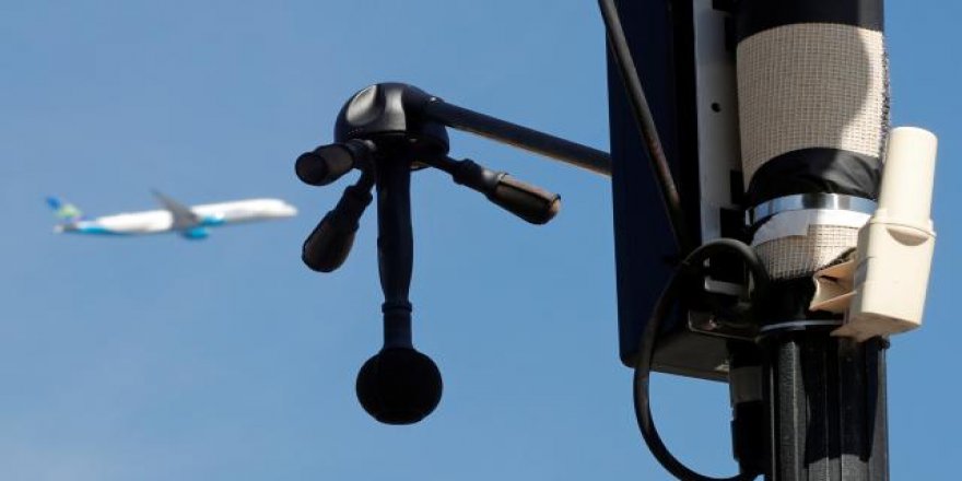 Paris'te 'gürültü radarı' sokakları dinleyecek, ceza kesecek