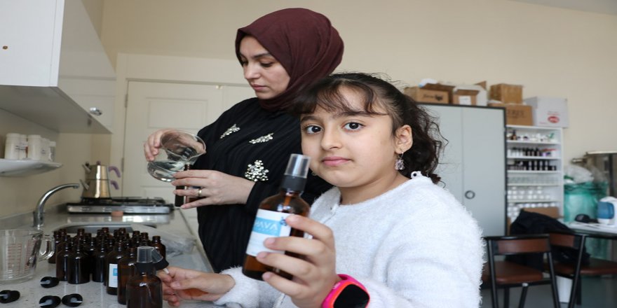 Yanan çocuğu için yaptığı leke kremiyle ihracata hazırlanıyor