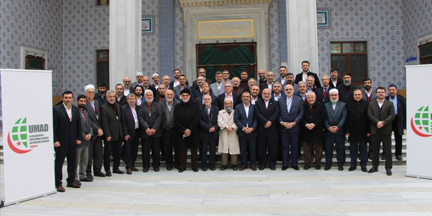 İslam dünyasının ilmi meseleleri İstanbul'da ele alındı