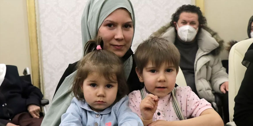 Almanya vatandaşı kadın Kayseri'de Müslüman oldu