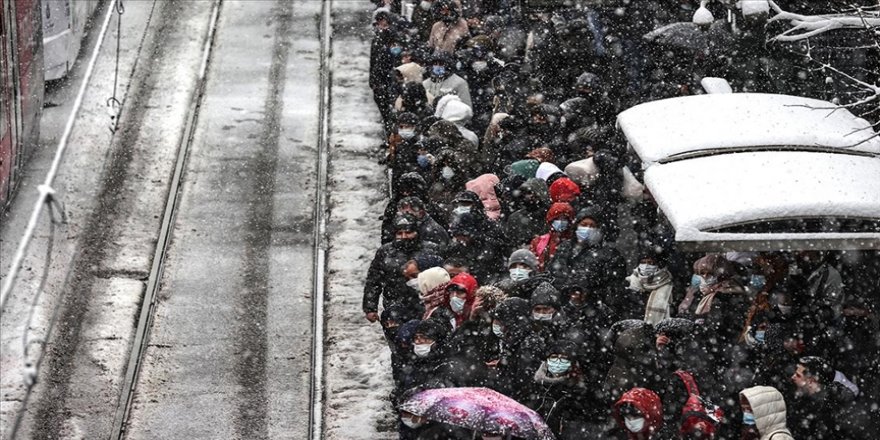 İstanbul'a Nisan ayında da kar yağdırılacak