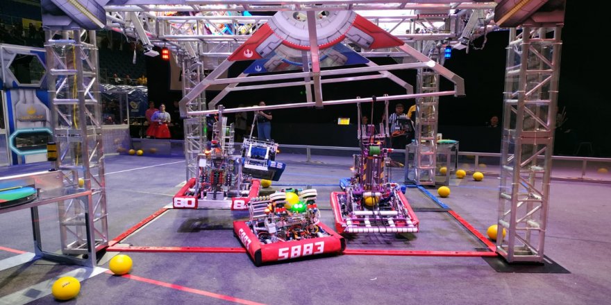 Ordulu öğrencilerin robotu Kanada'da birinci oldu