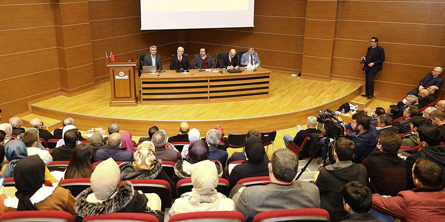 Gaziantep Üniversitesi’nde Bediüzzaman ve öncü şahsiyetler programı