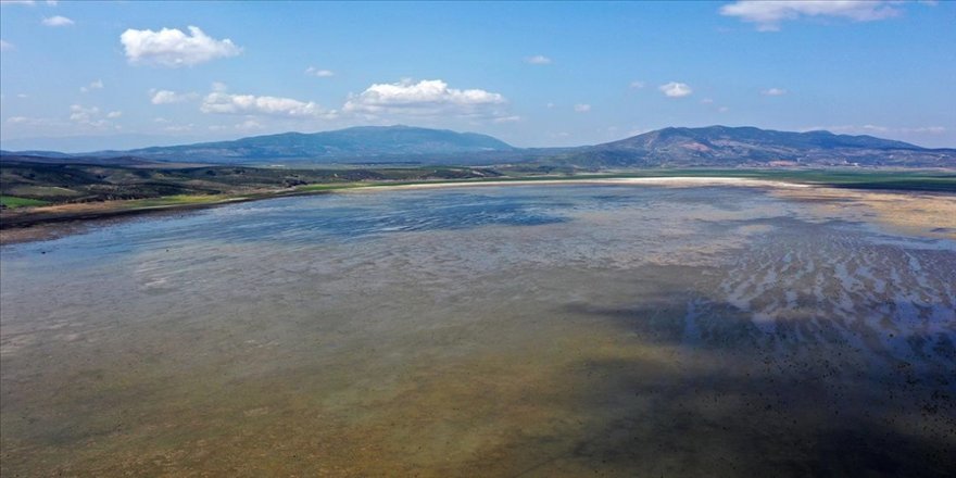 Suları çekilen Marmara Gölü'ne Bozdağ'dan su taşınacak