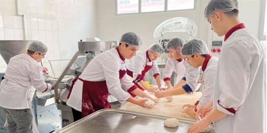 Meslek liseliler her gün 190 bin pide üretiyor