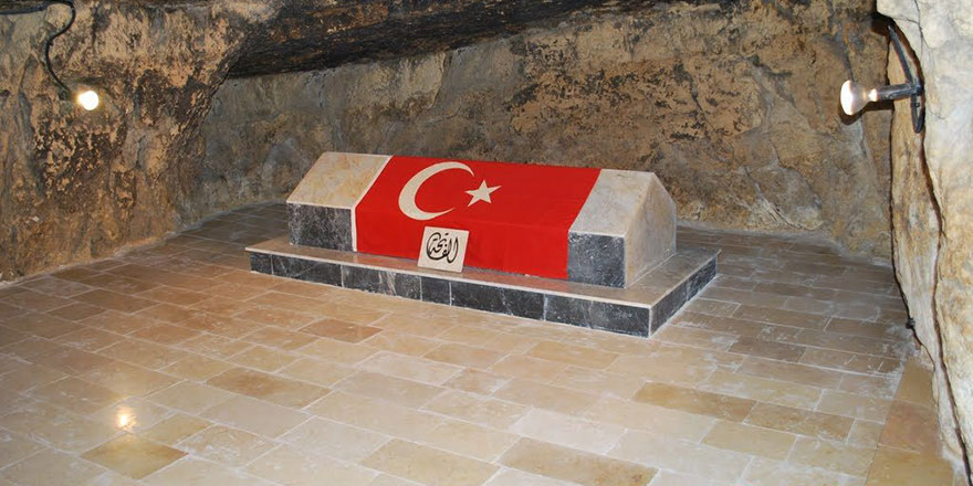 Ürdün'deki 'Salt Türk Şehitliği'nde 7 gün 24 saat Kur'an-ı Kerim okunuyor