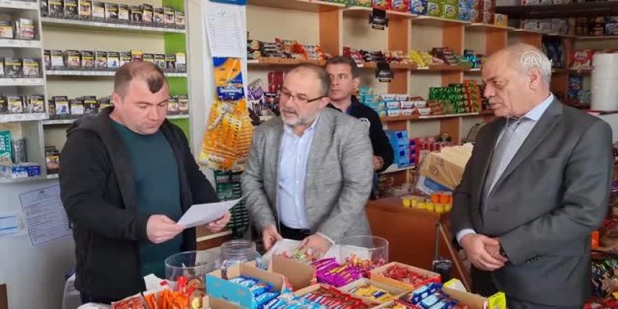 Hayırseverler 40 kişinin bakkal borcunu ödedi