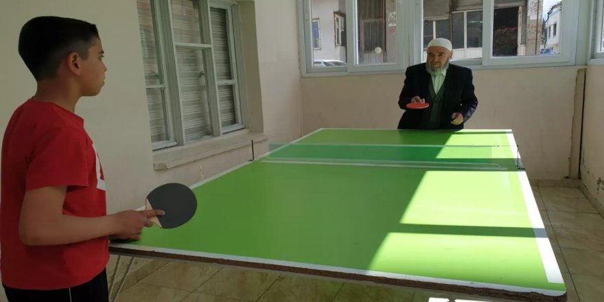 Çocuklara camiyi sevdirmek için birbirinden farklı etkinlikler sunuluyor