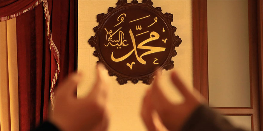 Peygamber Efendimiz (asm) Regaib Gecesi ne yapardı?