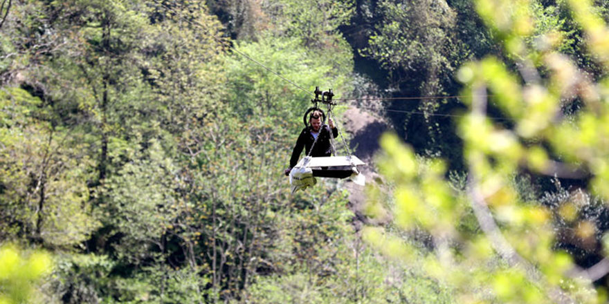 Ölümüz de dirimiz de teleferikle gidiyor