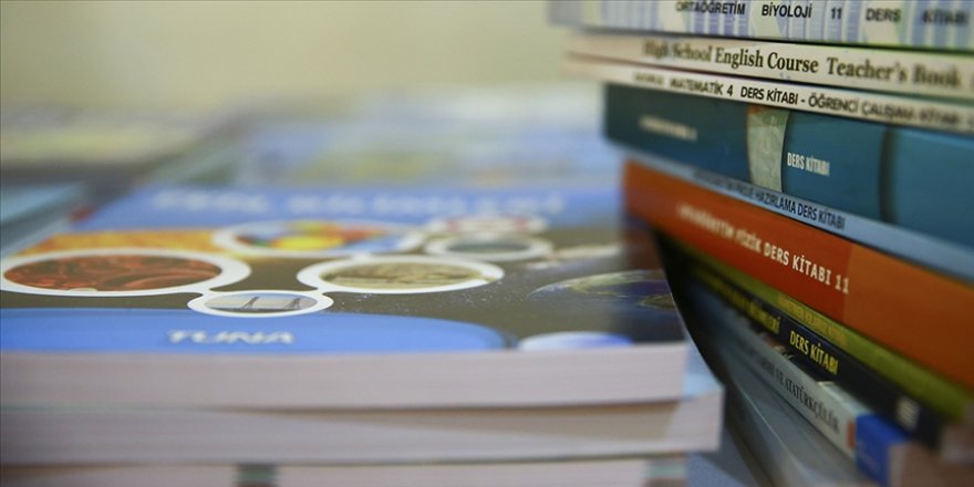 Yeni öğretim yılında yardımcı kaynaklar öğrencilerin sıralarında olacak