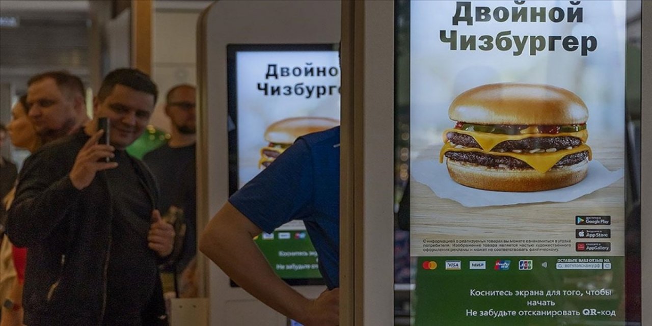 Rusya'da McDonald’s restoranları, yeni adıyla tekrar hizmete açıldı