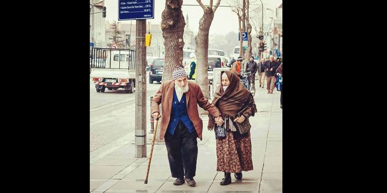 Türkiye nüfusu giderek ihtiyarlaşıyor