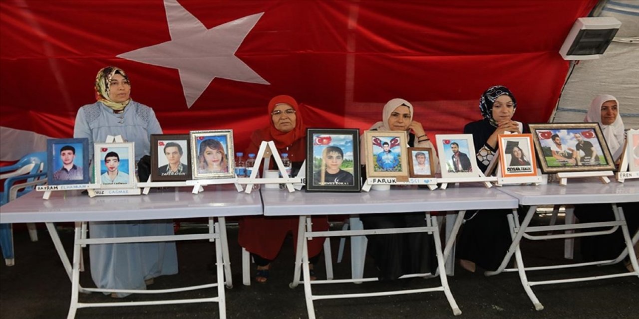 Diyarbakır annelerinden çocuklarına 'teslim ol' çağrısı