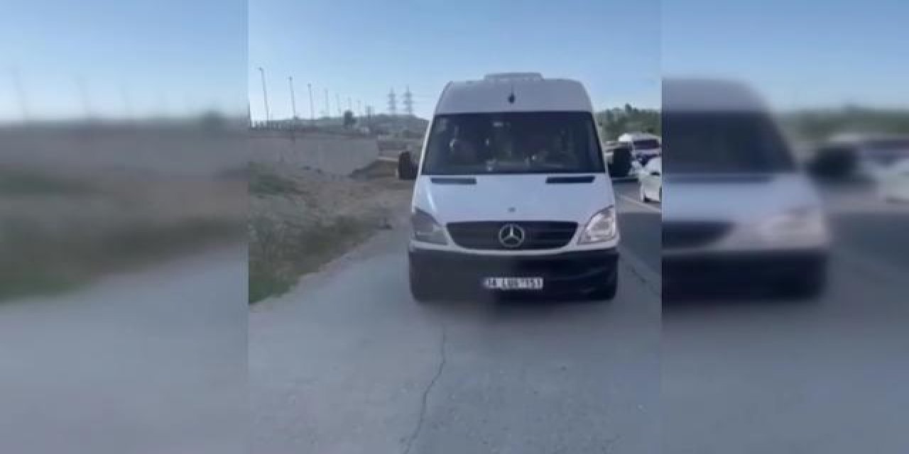 Kaldırımda ilerleyen servis sürücüsüne ceza