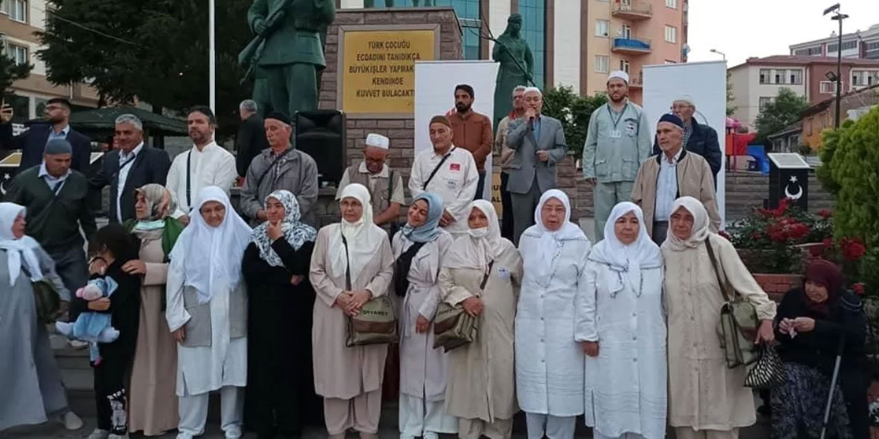 Bozüyük'te hacı adayları kutsal topraklara uğurlandı