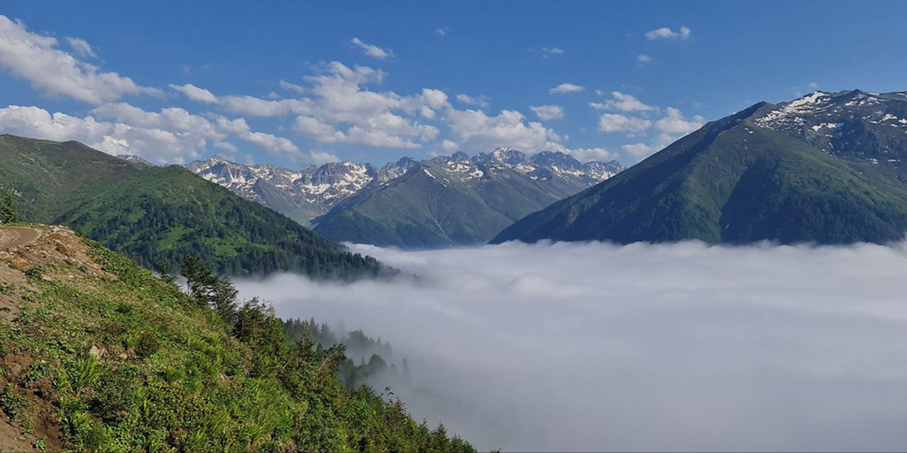 Bulutların üzerindeki Huser Yaylası doğa tutkunlarını ağırlıyor