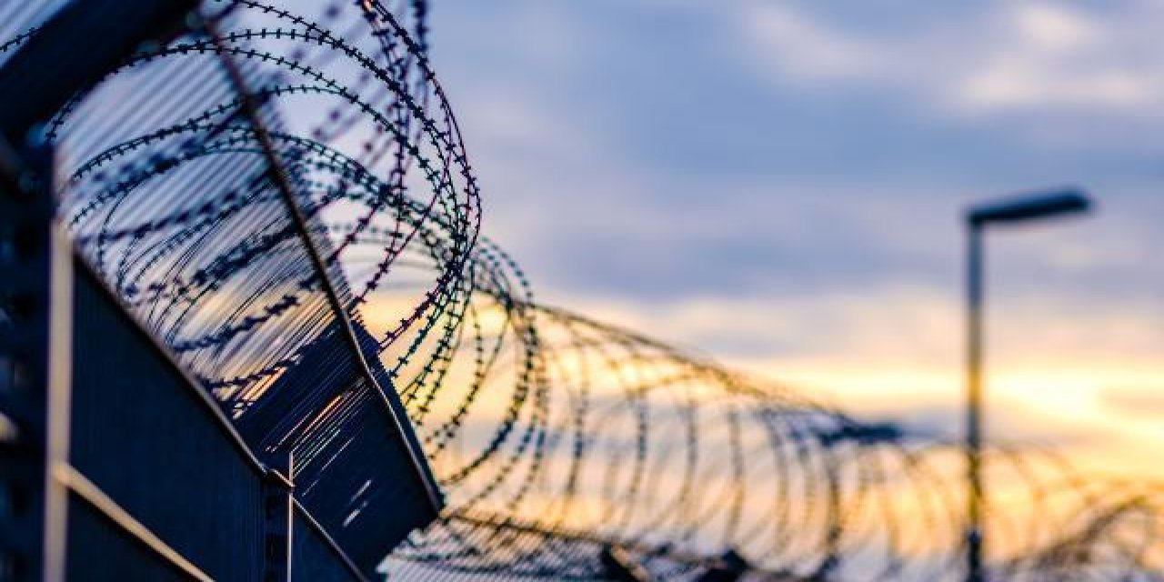 Cezayir'de binlerce mahkuma af çıktı