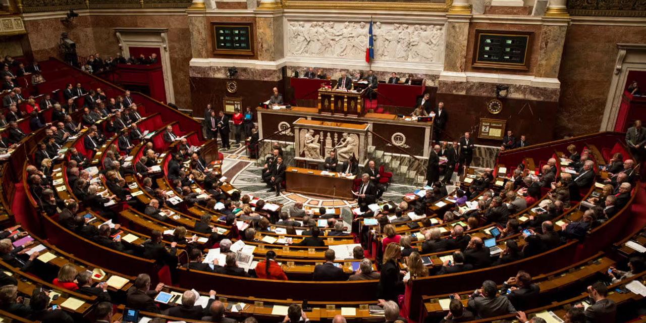 Fransa'nın sarhoş milletvekilleri ile başı dertte