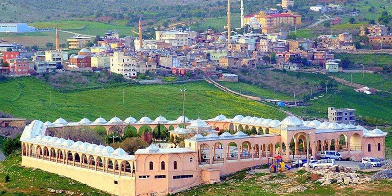 Bediüzzaman'ın hatırası Kubbe–i Hasiye Türbesi'ndeki bakımsızlık tepkilere neden oldu