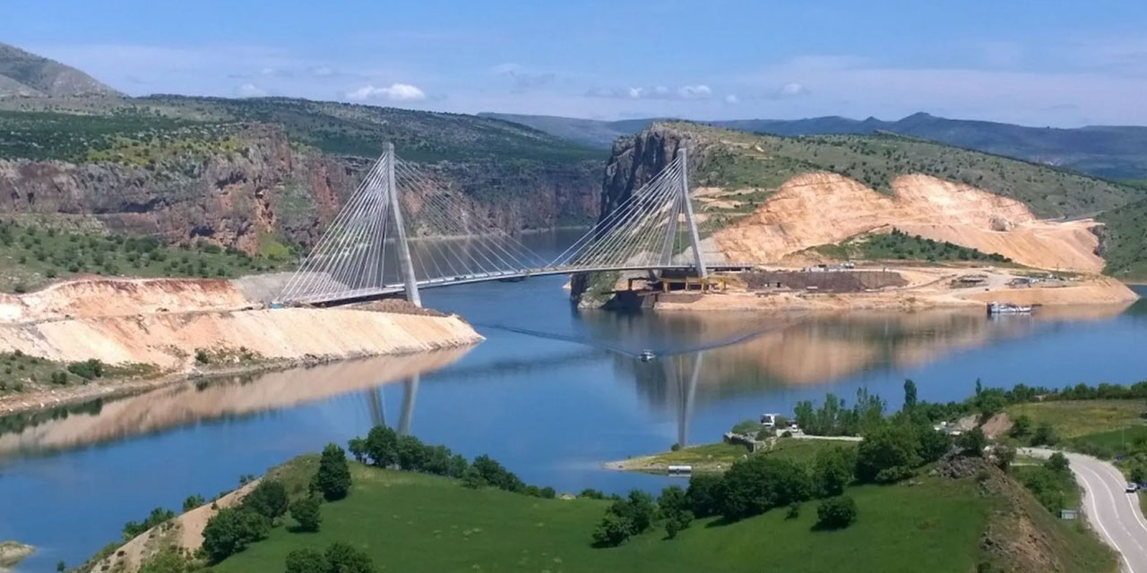 Nissibi Köprüsü'nü 4 milyon 78 bin araç kullandı