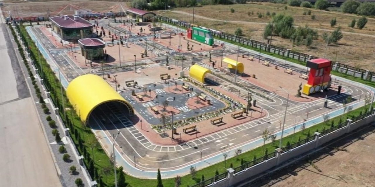 İçişleri Bakanlığınca 2 yılda yaklaşık 255 bin çocuğa trafik eğitimi verildi