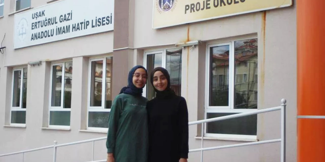 İmam Hatipli ikizler dersaneye gitmeden tıp kazandı