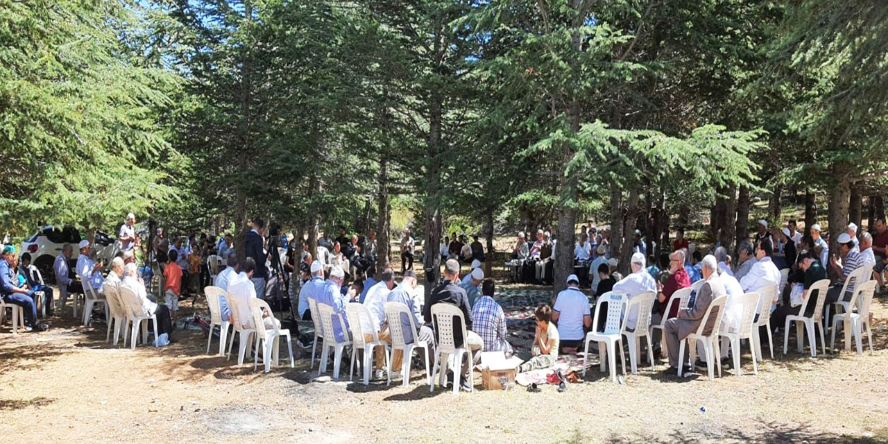 Risale-i Nur'ların yazıldığı Çam Dağı'nda Muhabbet Buluşması