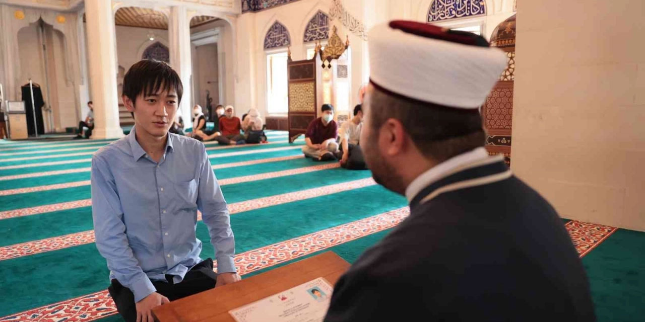 Japon mühendis, başbakana suikastın etkisiyle Müslüman oldu