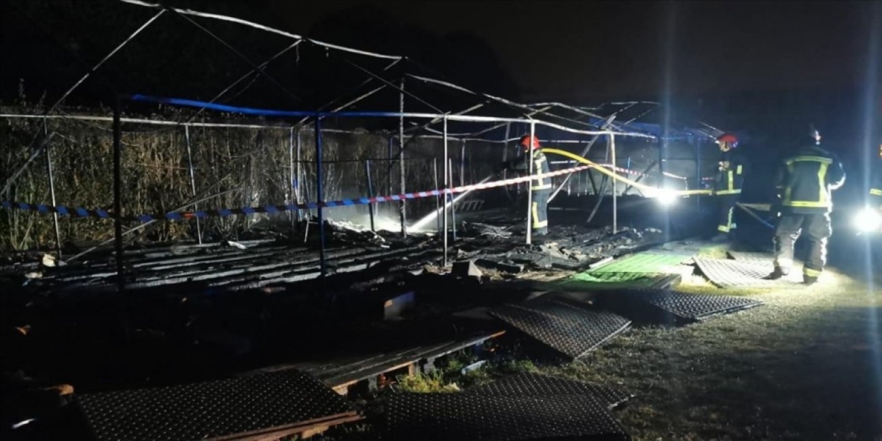 Dünya Müslüman Alimler Birliği: Fransa'da camiye terörist saldırı yapıldı