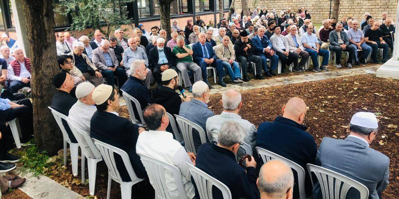 Mehmed Fırıncı Ağabey, kabri başında rahmetle yad edildi