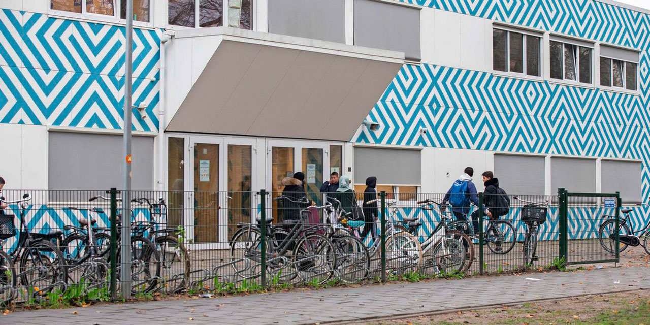 Hollanda’da Danıştay, bakanlığın İslami okul talimatını haksız buldu