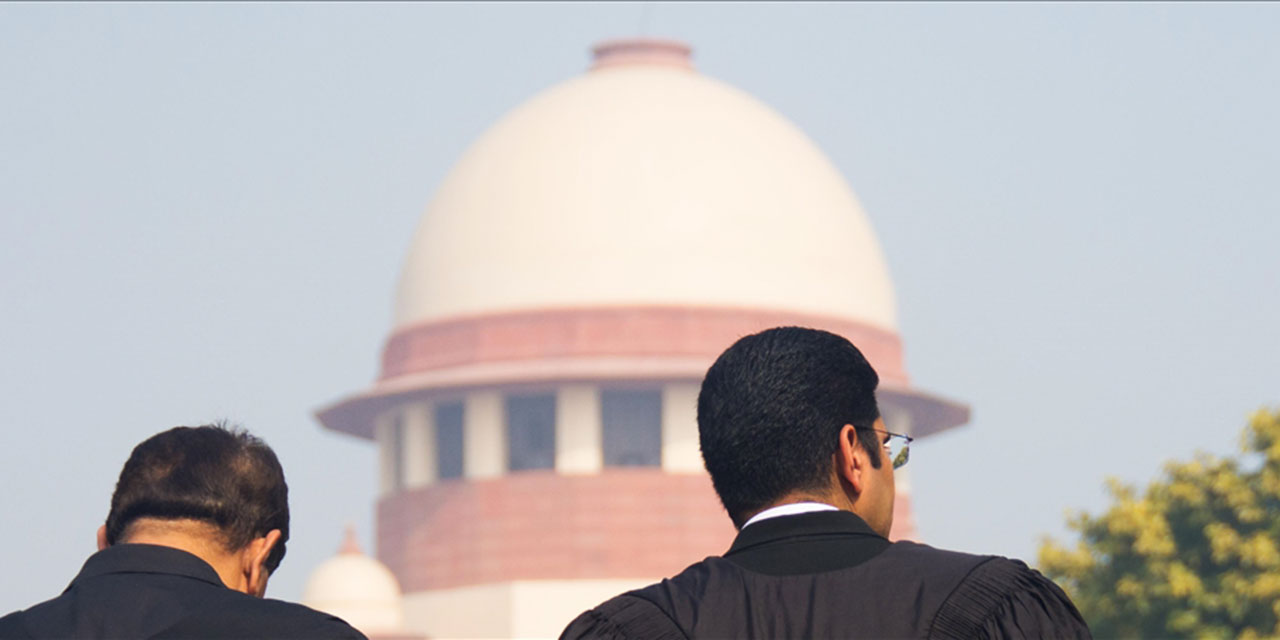 Hindistan'da Cuma namazlarının kılındığı, sesli ezan okunan camilerin sayısı azaldı