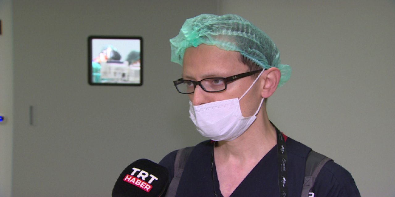 Yapay kalple yaşayan doktor şifaya vesile oluyor