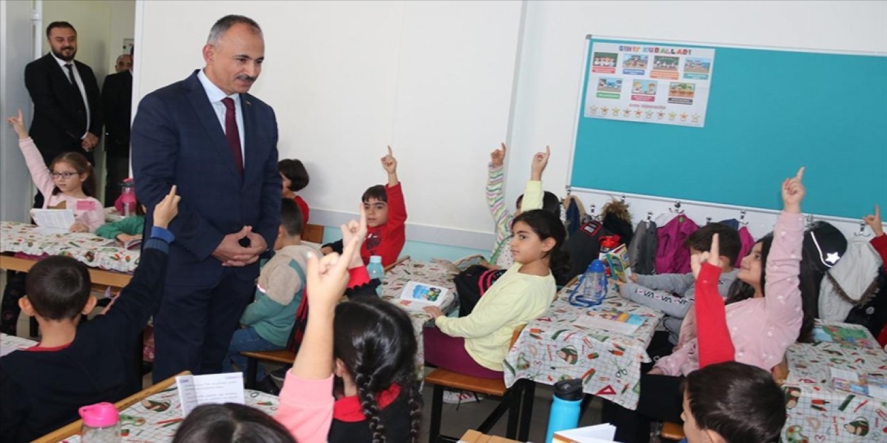 Diyarbakır'daki okullarda her gün bir zil de kitap okunması için çalıyor