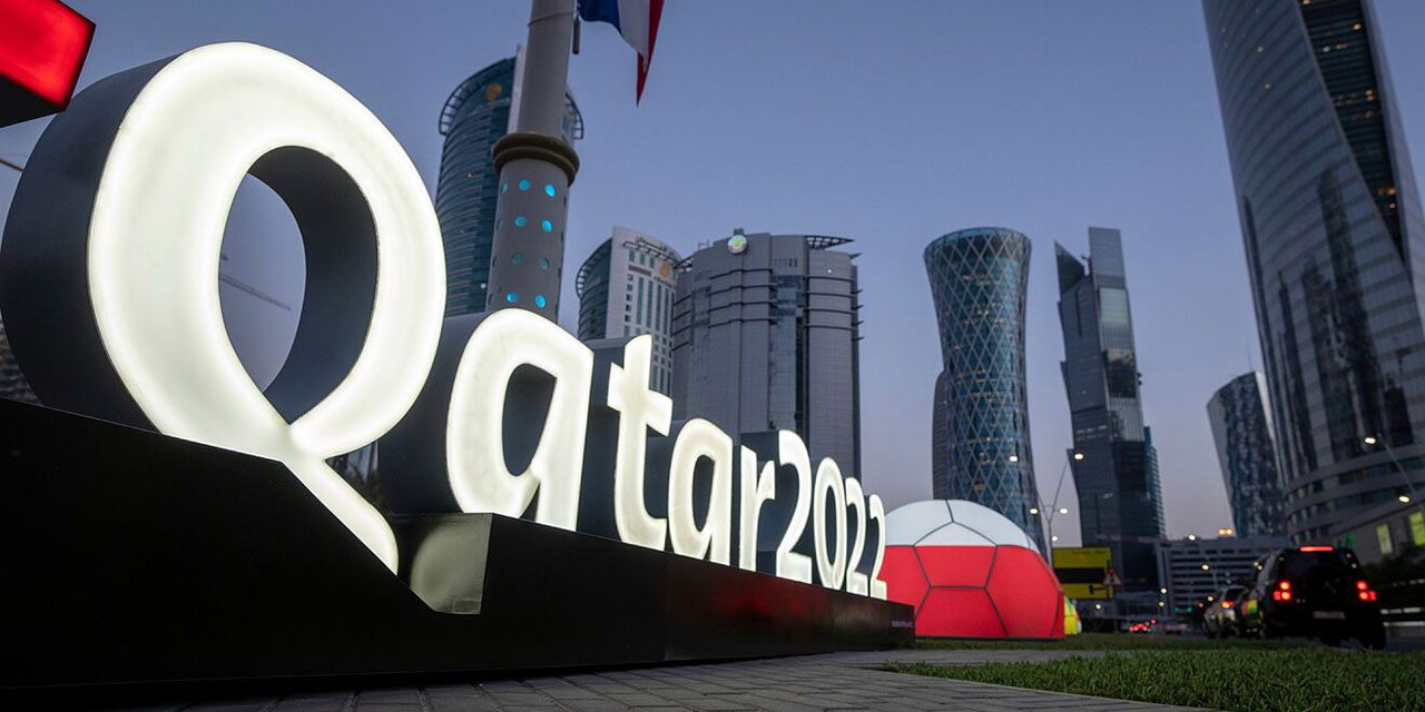 Katar'daki Dünya Kupası'nda statlarda alkollü içecek satışı yasaklandı