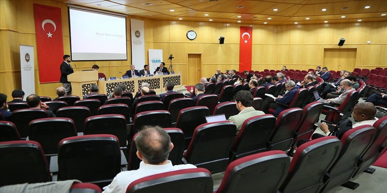 Diyanet, dijital dünyanın yeni kavramlarını fıkhi açıdan ele aldı