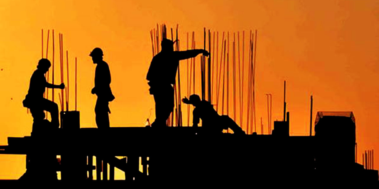 Bediüzzaman: Beşer esir olmak istemediği gibi, ecîr olmak da istemez