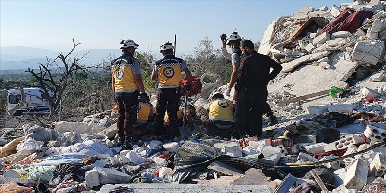 Esed ve İran İdlib'de aynı aileden 3 sivili katletti