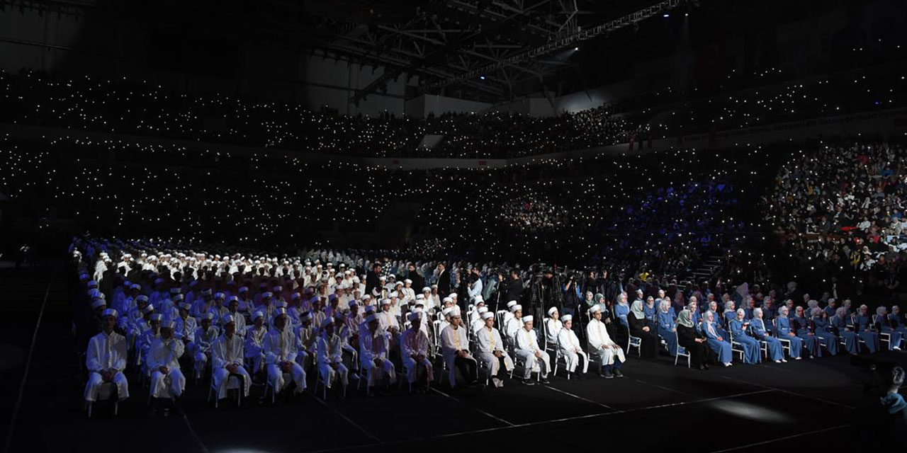 Konya’da 750 hafız törenle icazetlerini aldı