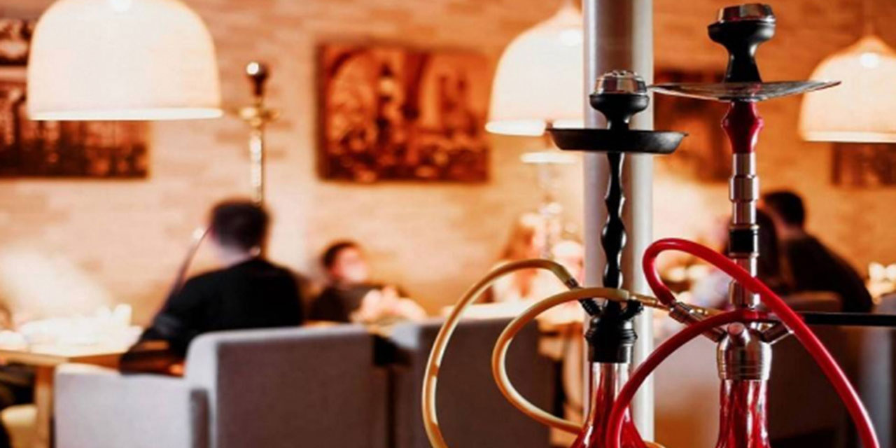 Mısır'da nargile kafeler okul ve camilere bir kilometreden uzak olacak