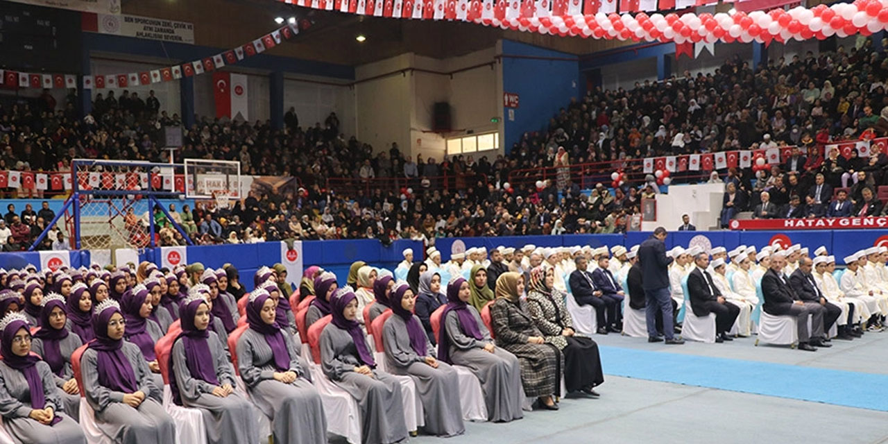 Hatay'da 160 kişi hafızlık eğitimini tamamladı