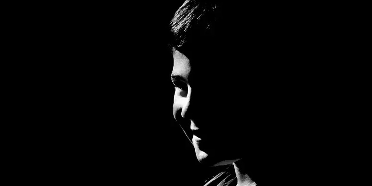 Bediüzzaman: Muvakkat lezzetten ziyade, muvakkat eleme tebessüm etmeli, hoşgeldin demeli