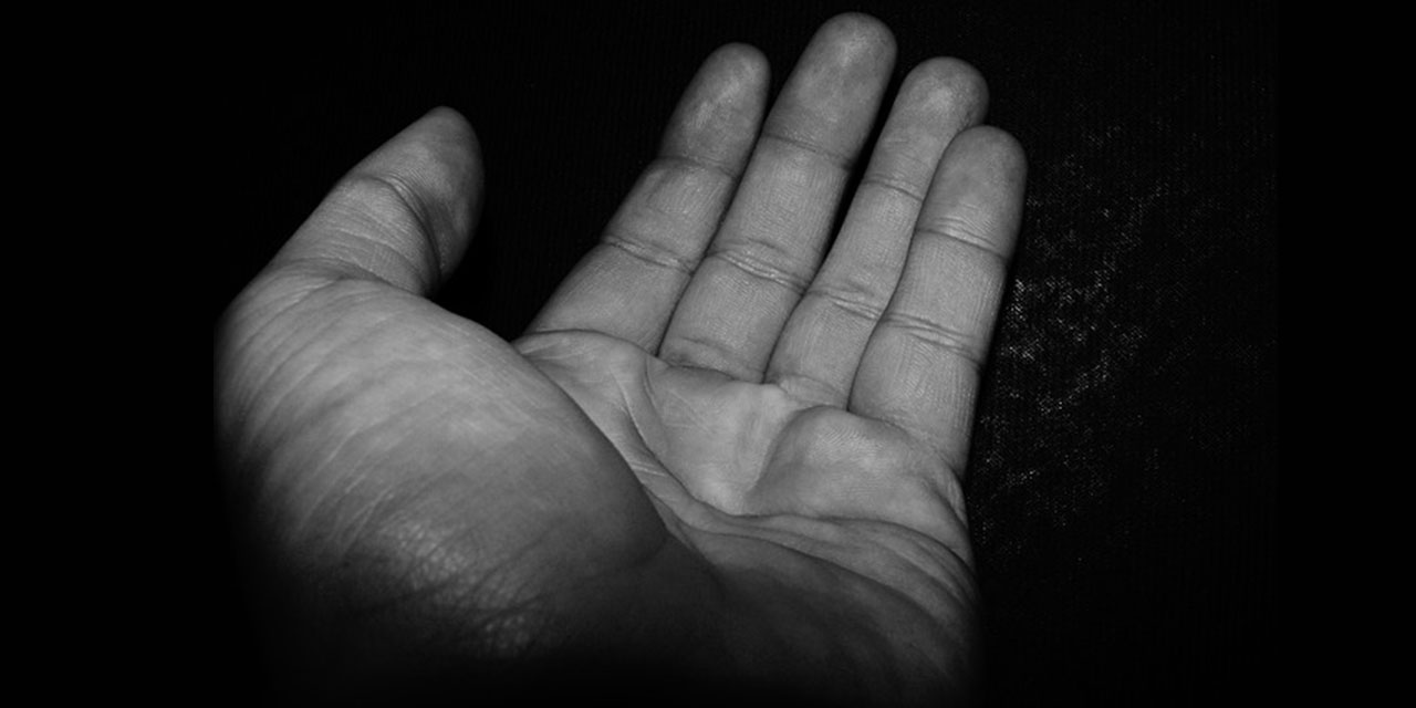 Bediüzzaman: İki dilenci, biri musırr-ı muhteris, biri müstağnî-i muhteriz