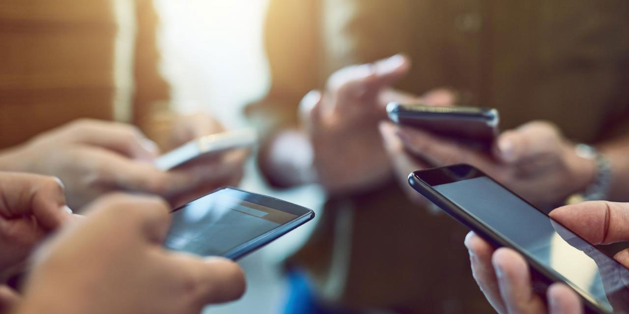 Günde 85 kere telefona bakıyoruz, nasıl kurtulacağız bu dertten?