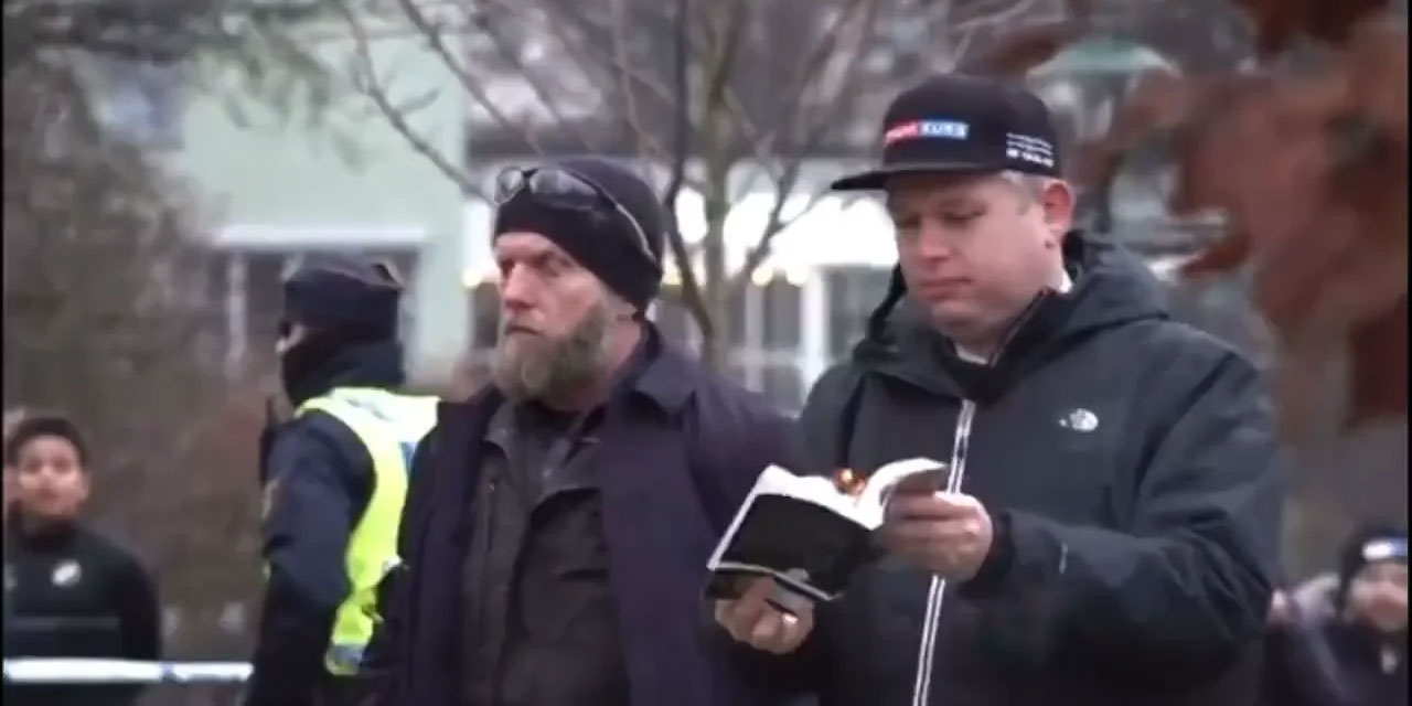 İslam dünyasından İsveç'te Kur'an-ı Kerim yakılmasına tepki