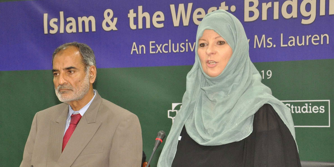 Filistin'de İngilizce Kur'an meali araması Müslüman olmakla neticelendi