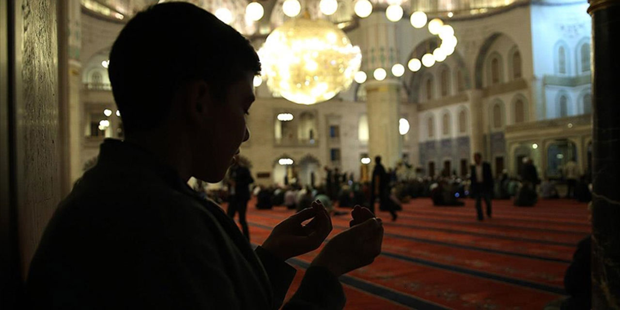 Şehitler için sabah namazında tüm camilerde dua edilecek